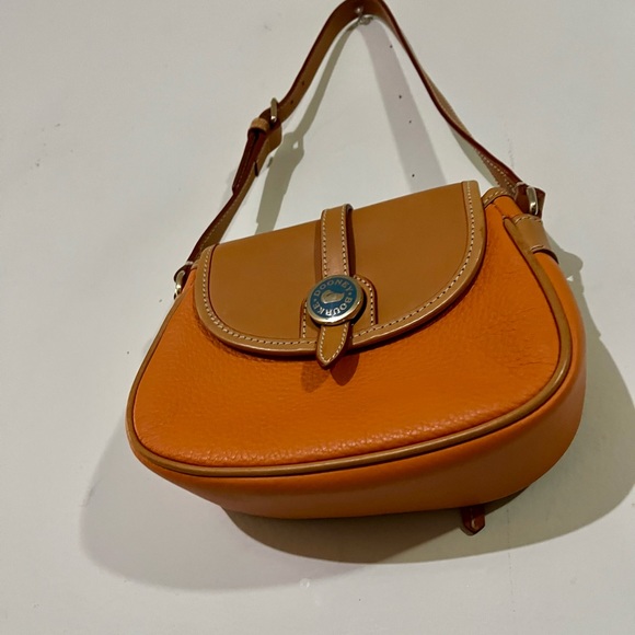 Dooney & Bourke pebble grain satchel - Picture 14 of 16